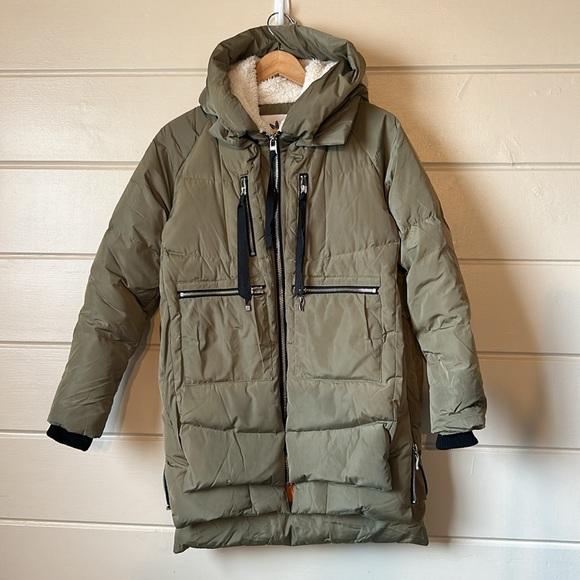 092 Universe Classics Women's Thickened Down Jacket Size XS - Picture 6 of 16